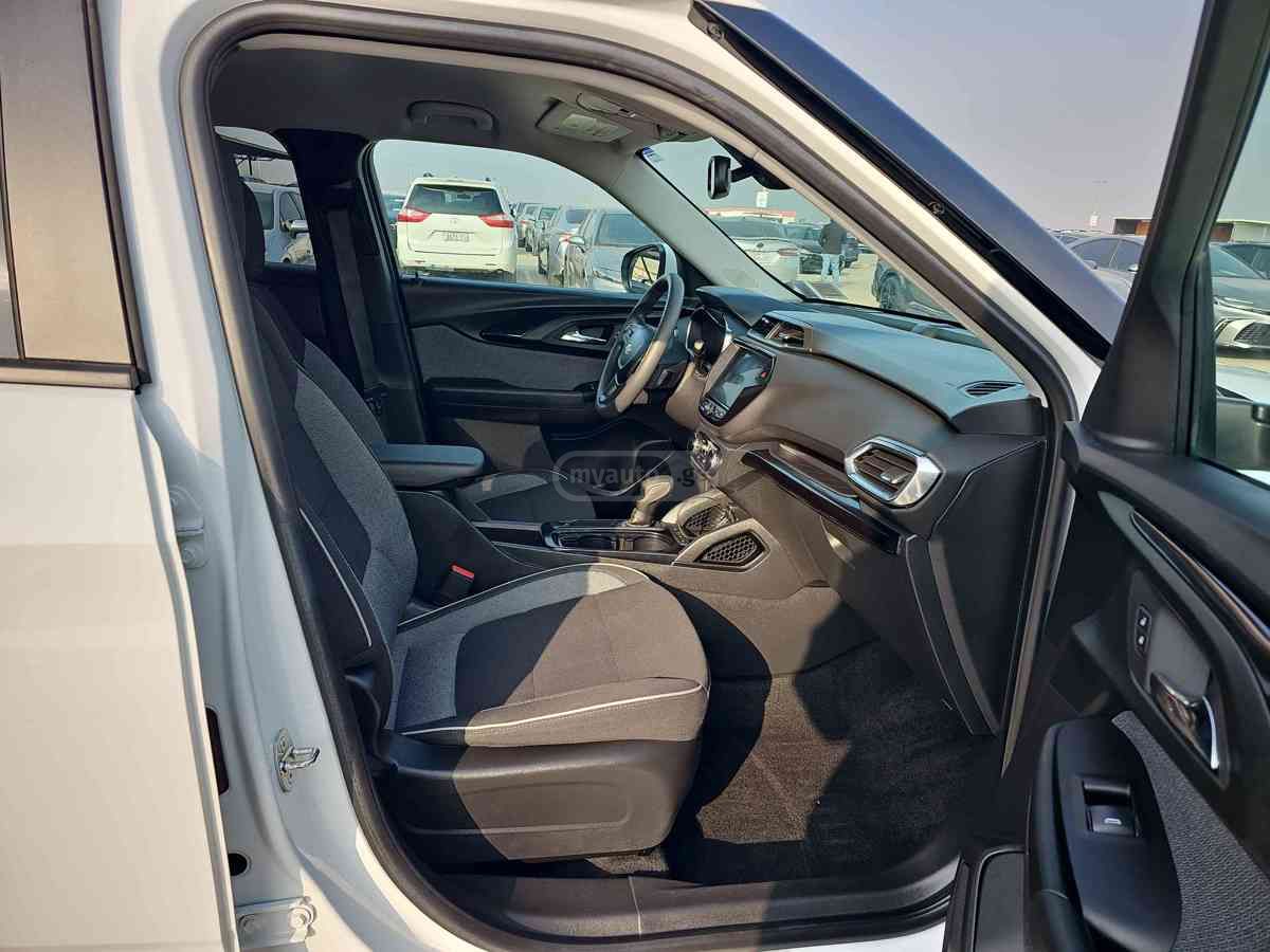 Chevrolet Trailblazer 2022 — photo 2
