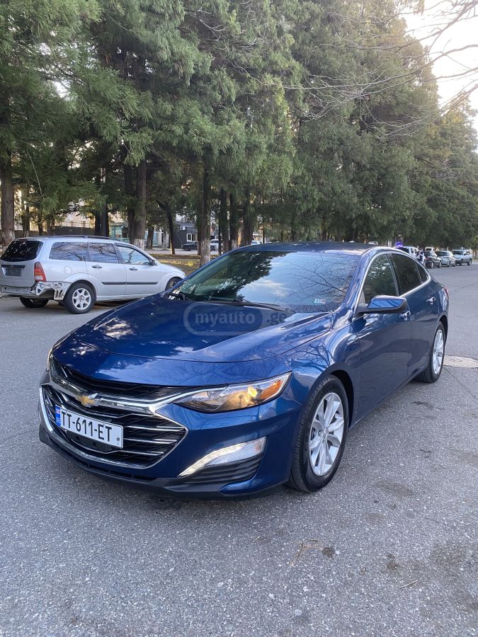 Chevrolet Malibu 2019 — photo 2