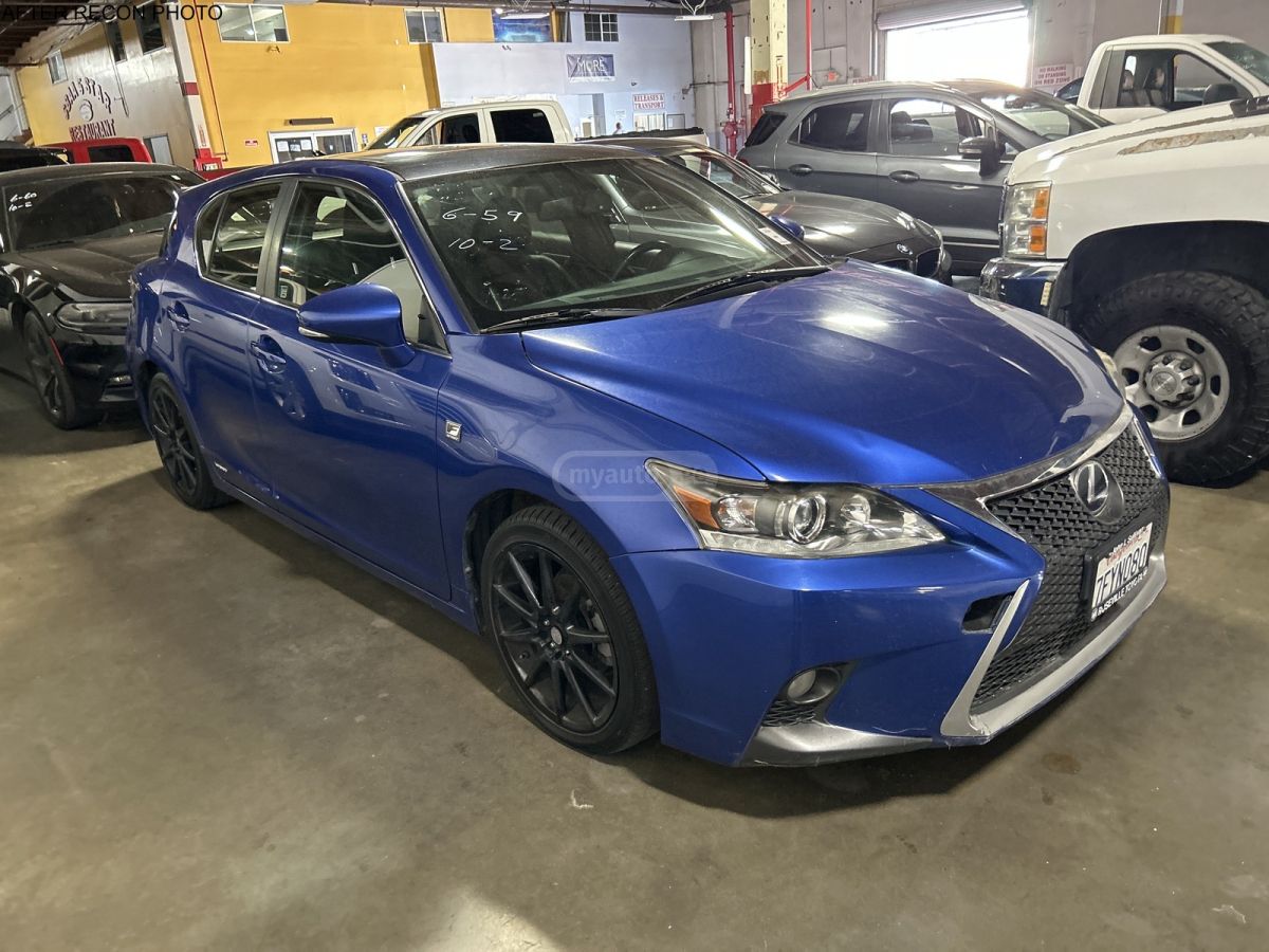 Lexus CT 200 h