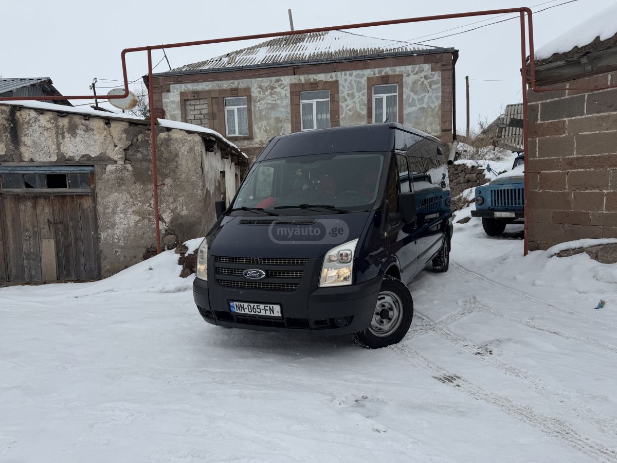 Ford Transit 2013 — photo 2