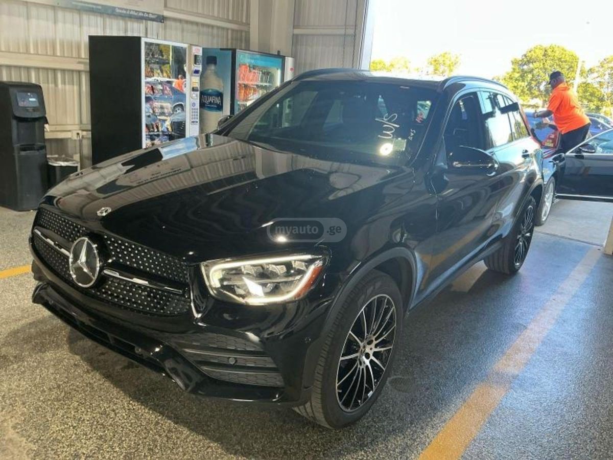 Mercedes-Benz GLC 300