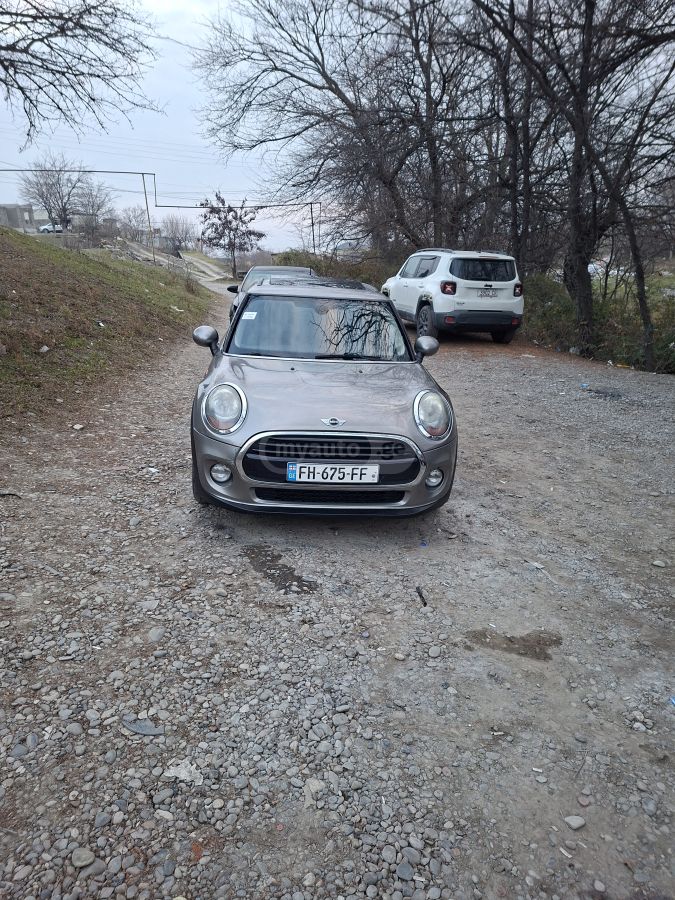 Mini Cooper 2016 — photo 2