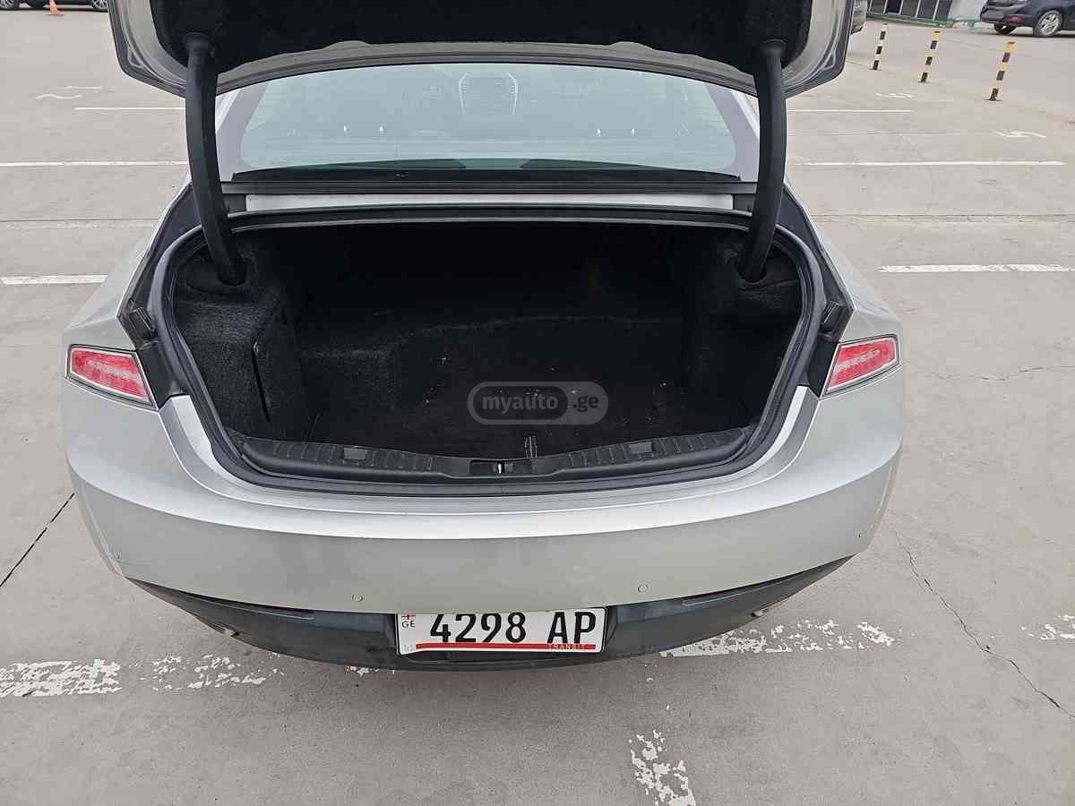 Lincoln MKZ 2014 — photo 2