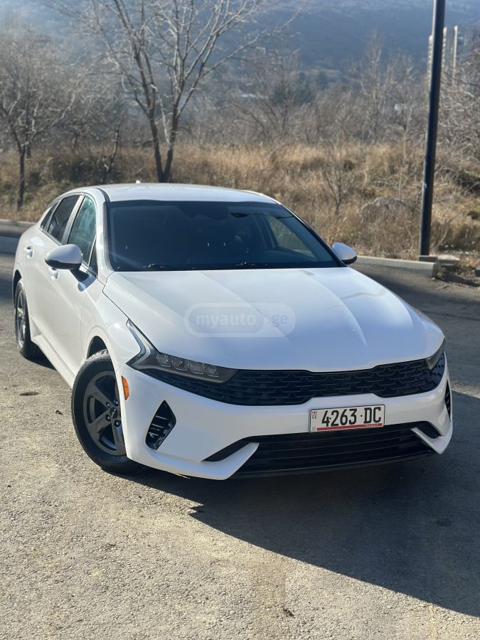 Kia K5
