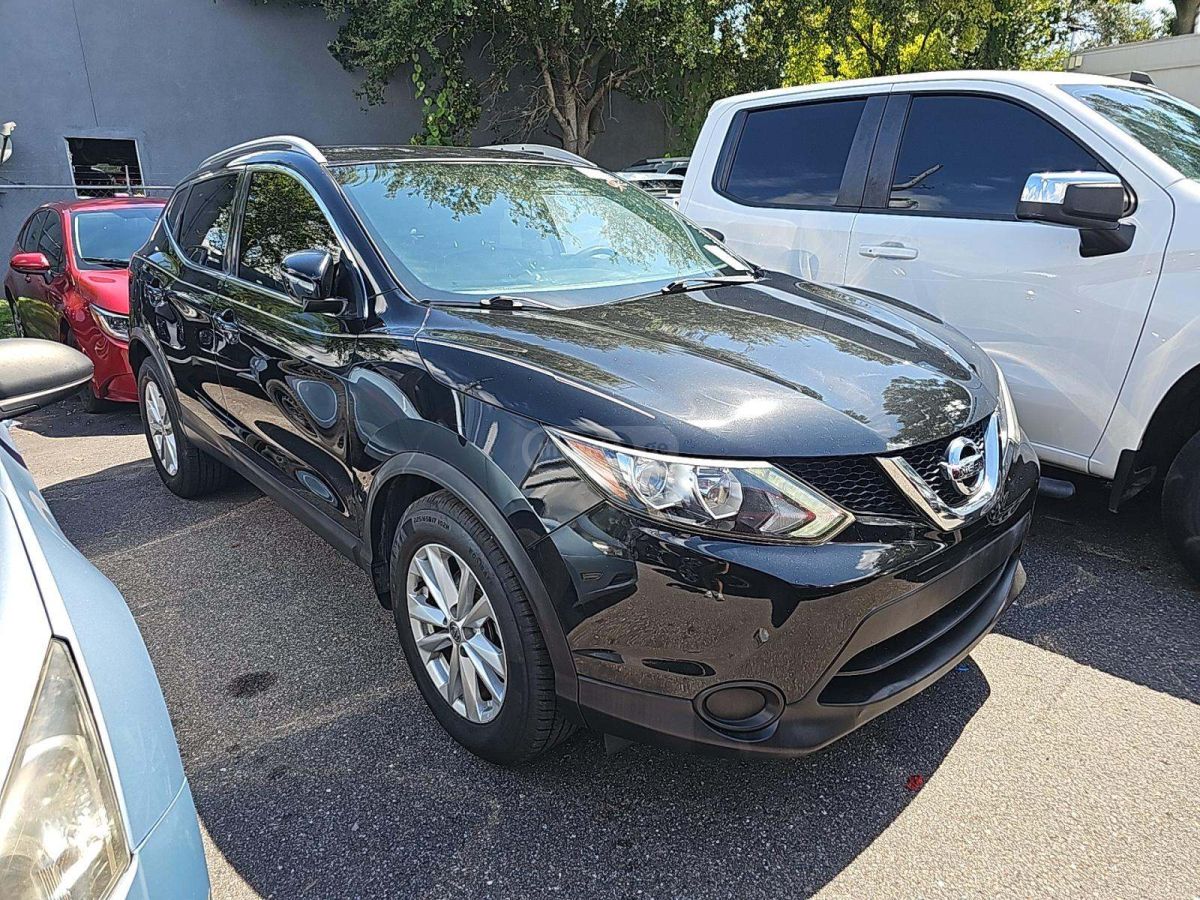 Nissan Rogue Sport 2017 — photo 2