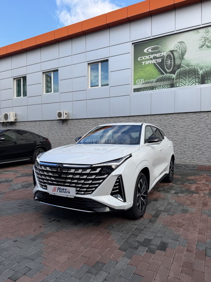 Changan UNI-Z 2024 — photo 2