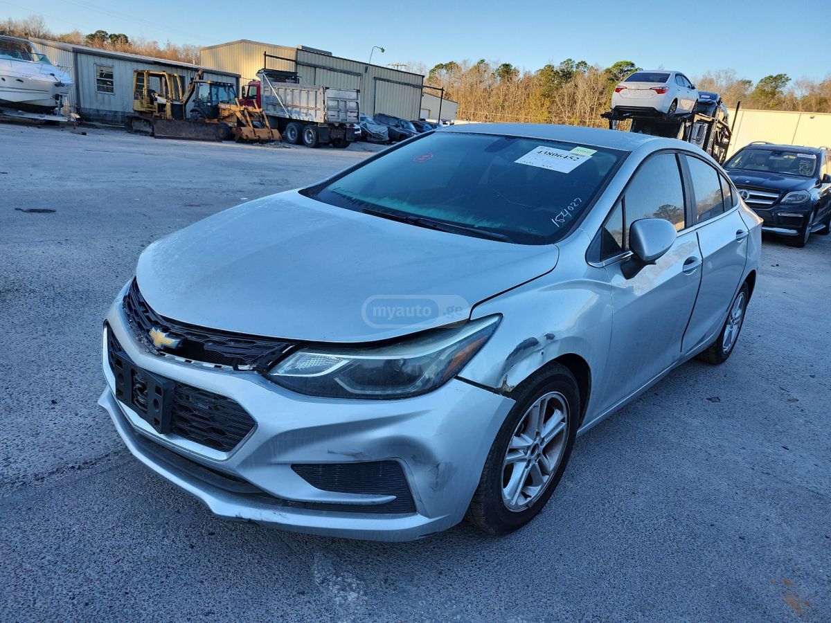 Chevrolet Cruze 2017 — photo 2