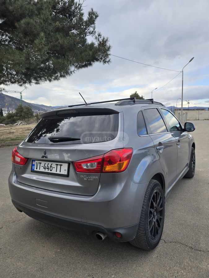 Mitsubishi Outlander Sport 2013 — photo 2