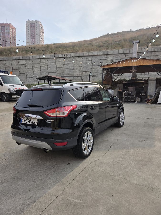Ford Escape 2013 — photo 2