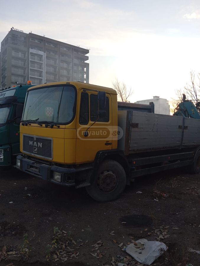 Isuzu F 2000 1995 — photo 2