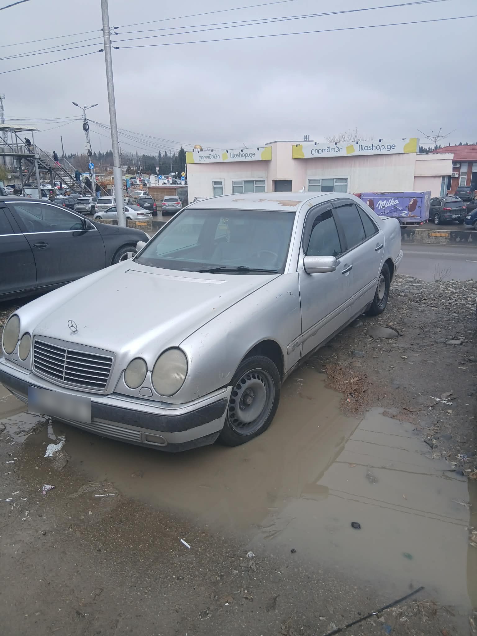 Mercedes-Benz E 280 1997 — photo 2