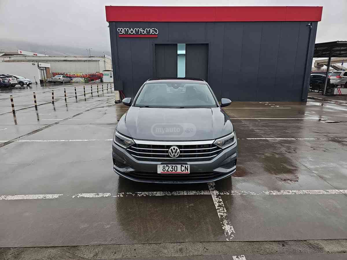 Volkswagen Jetta 2021 — photo 2