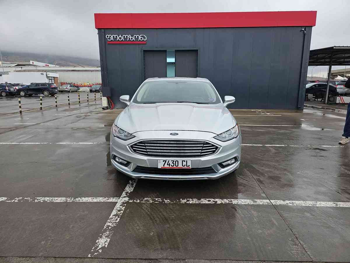 Ford Fusion 2017 — photo 2