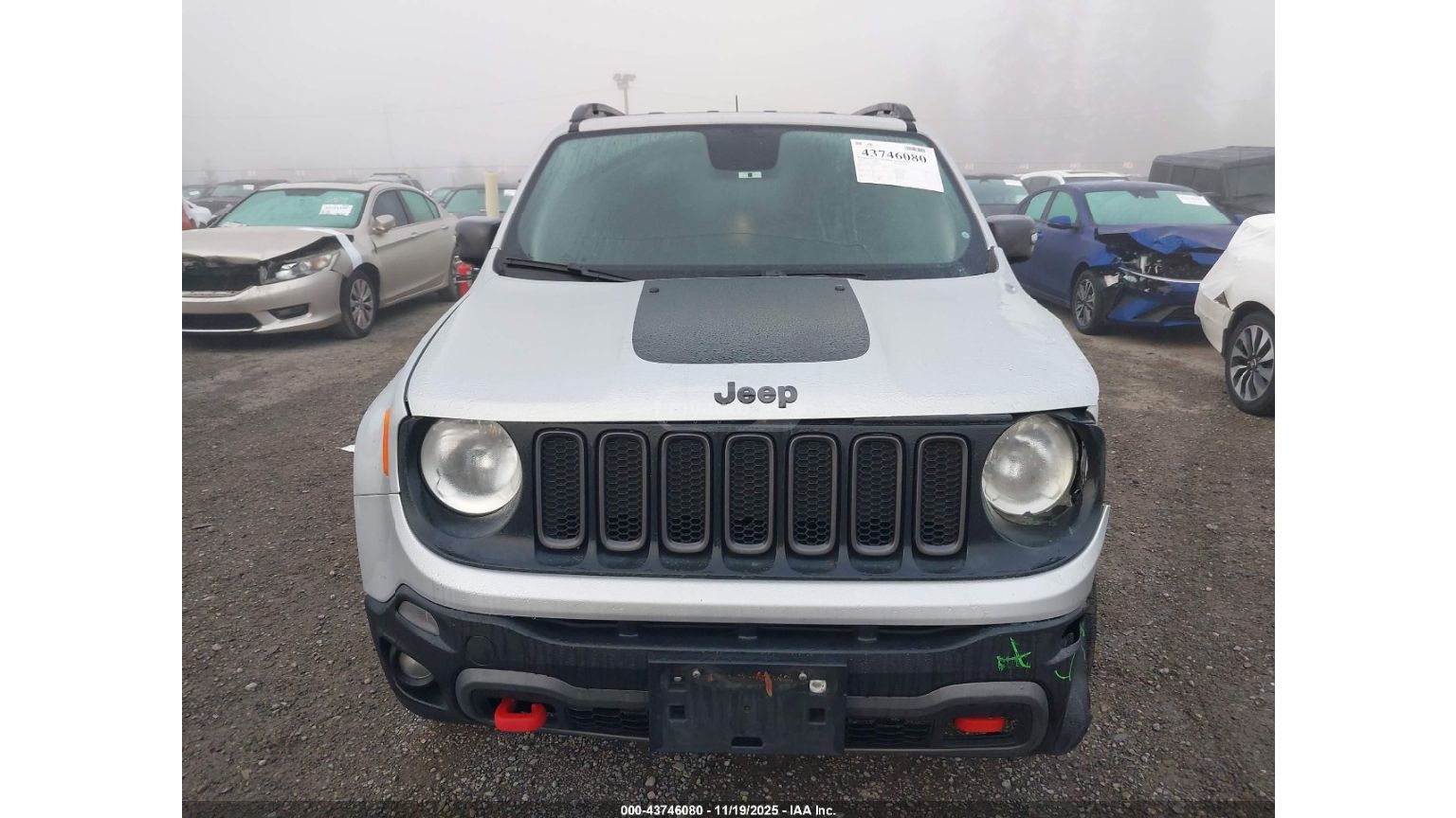 Jeep Renegade 2018 — photo 2