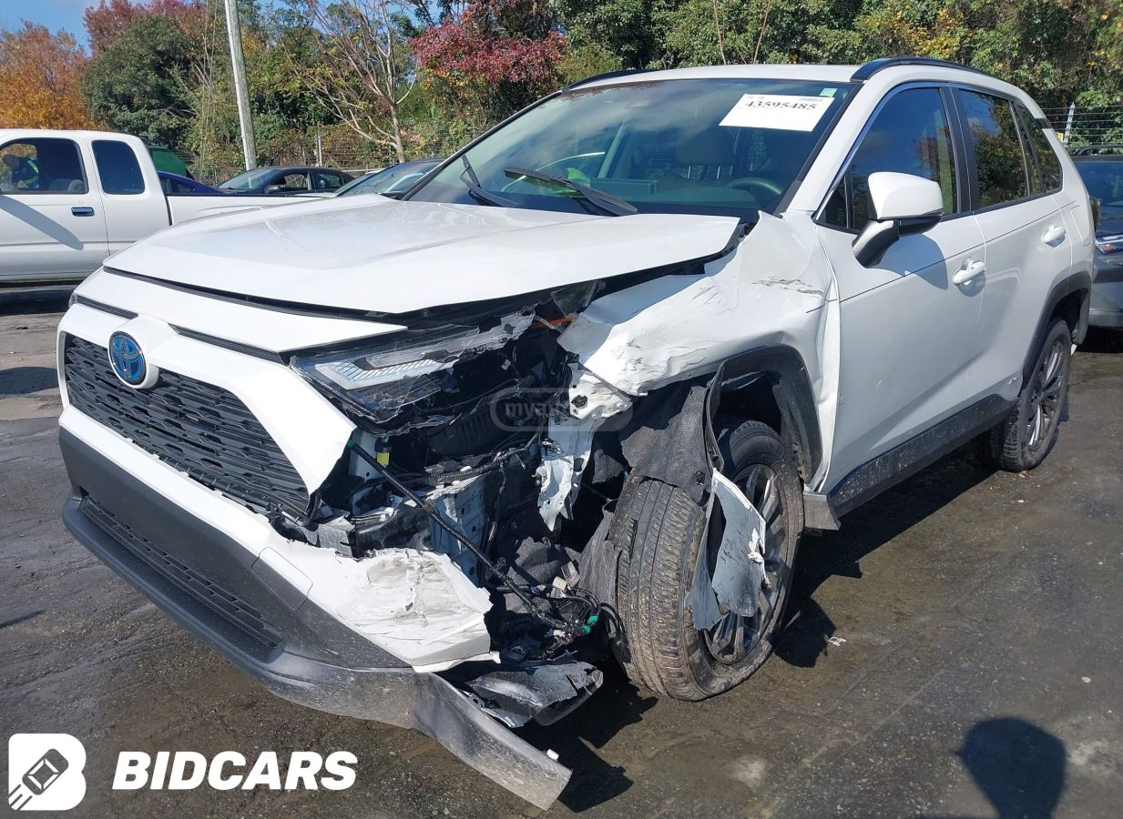 Toyota RAV4 2023 — photo 2