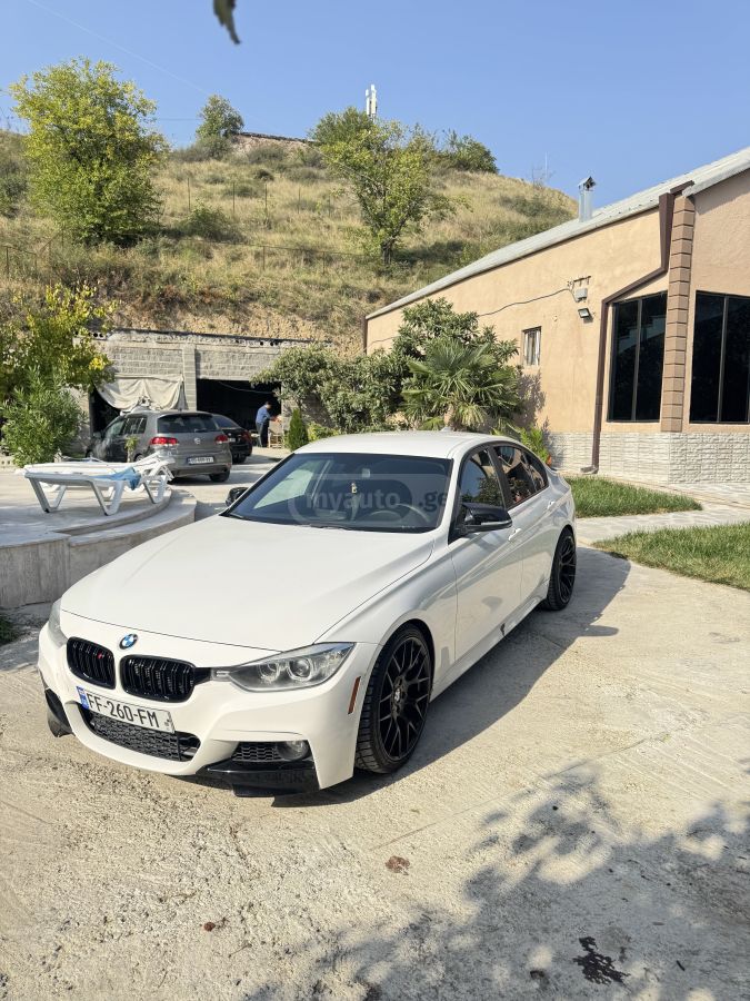 BMW 328 2015 — photo 2