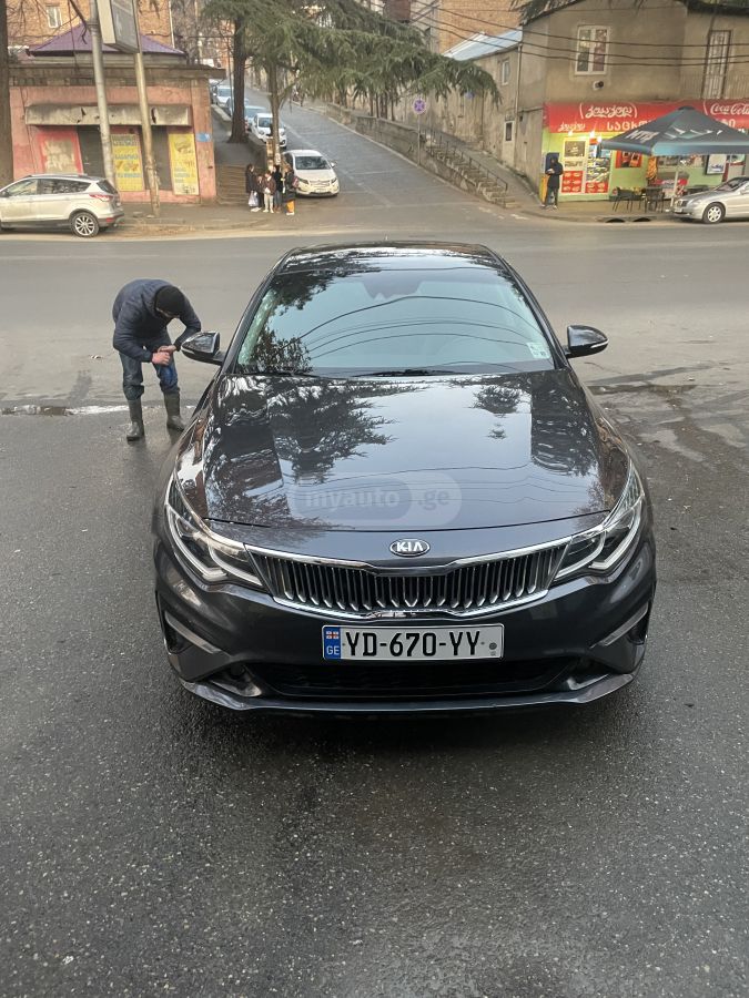 Kia Optima 2018 — photo 2
