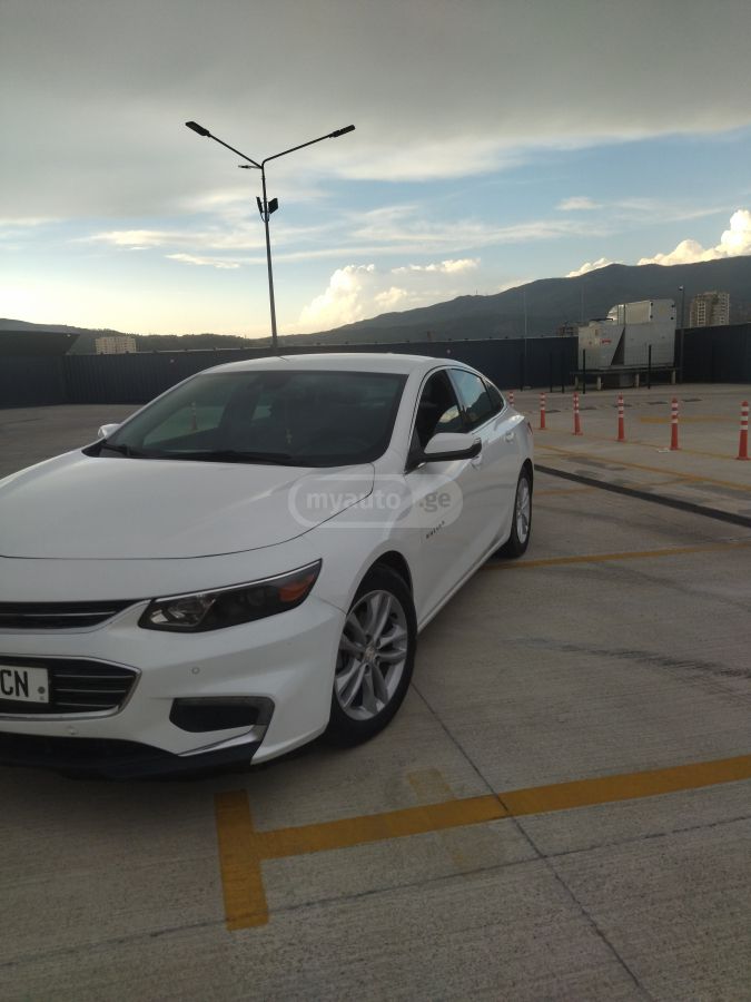 Chevrolet Malibu 2016 — photo 2