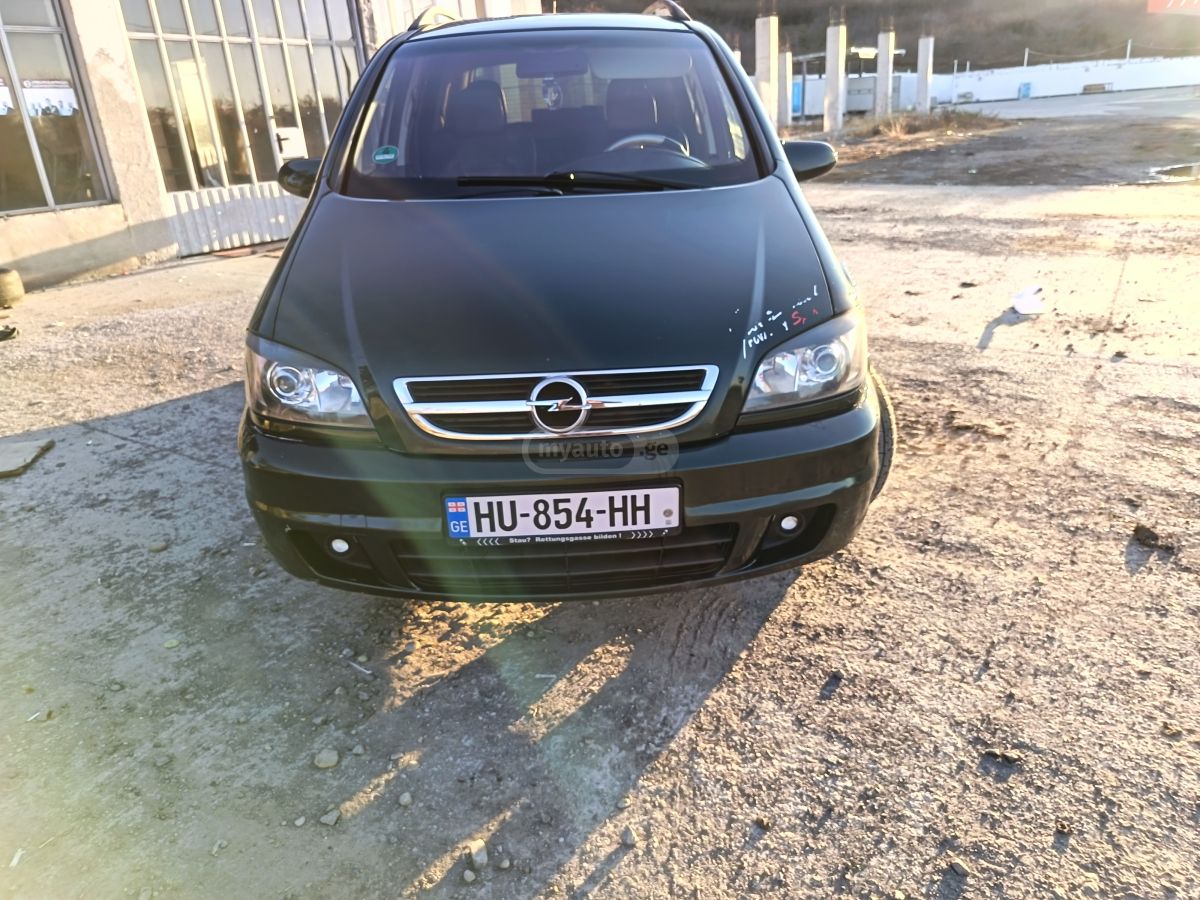 Opel Zafira 2003 — photo 2