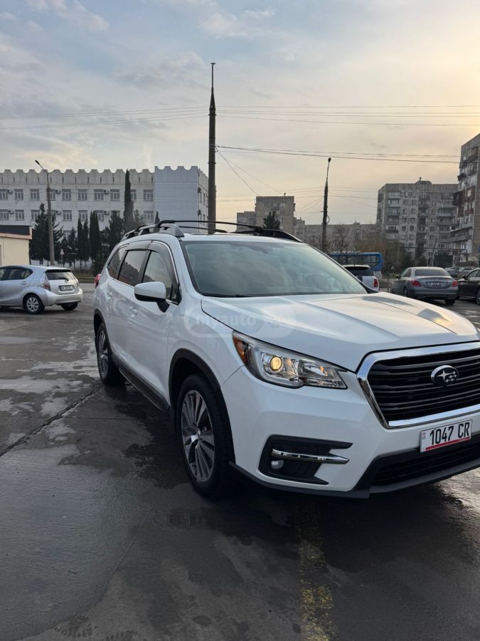 Subaru Ascent 2019 — photo 2