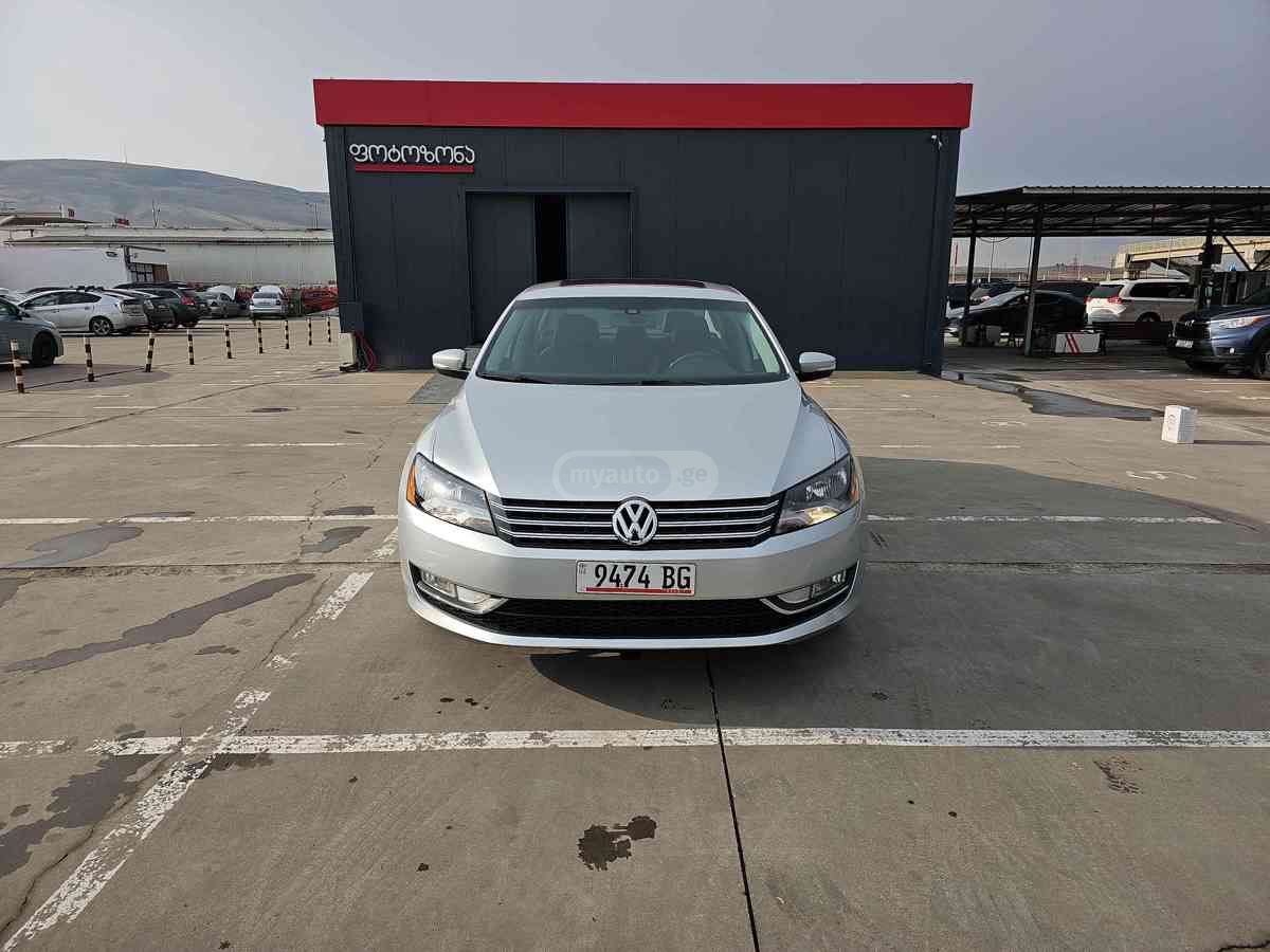Volkswagen Passat 2015 — photo 2