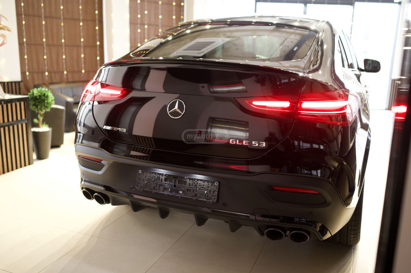Mercedes-Benz GLE 53 2025 — photo 2