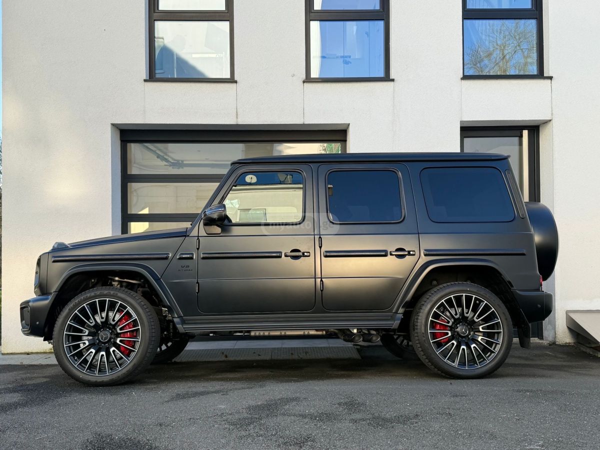 Mercedes-Benz G 63 AMG 2025 — photo 2