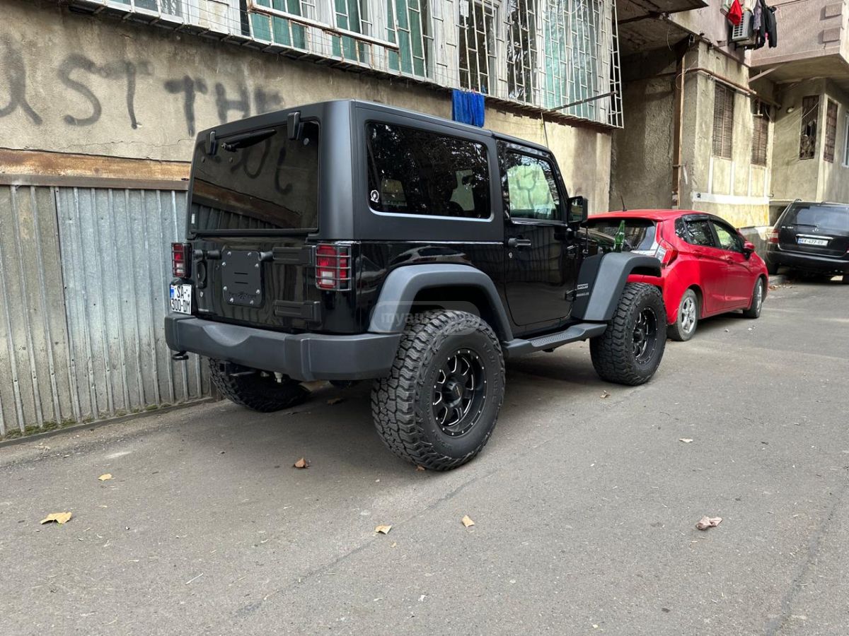 Jeep Wrangler 2016 — photo 2