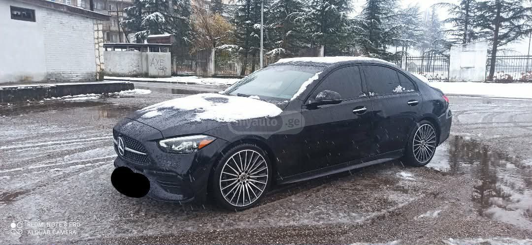 Mercedes-Benz C 300 2022 — photo 2