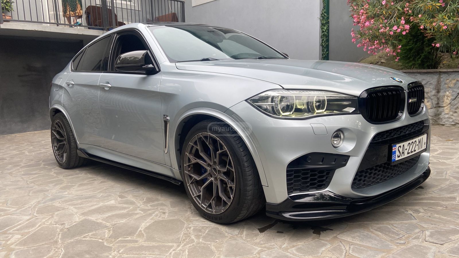 BMW X6 M 2015 — photo 2