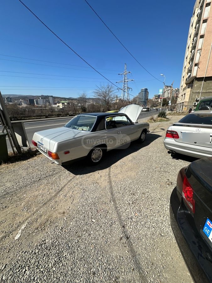Mercedes-Benz SL 300 1972 — photo 2