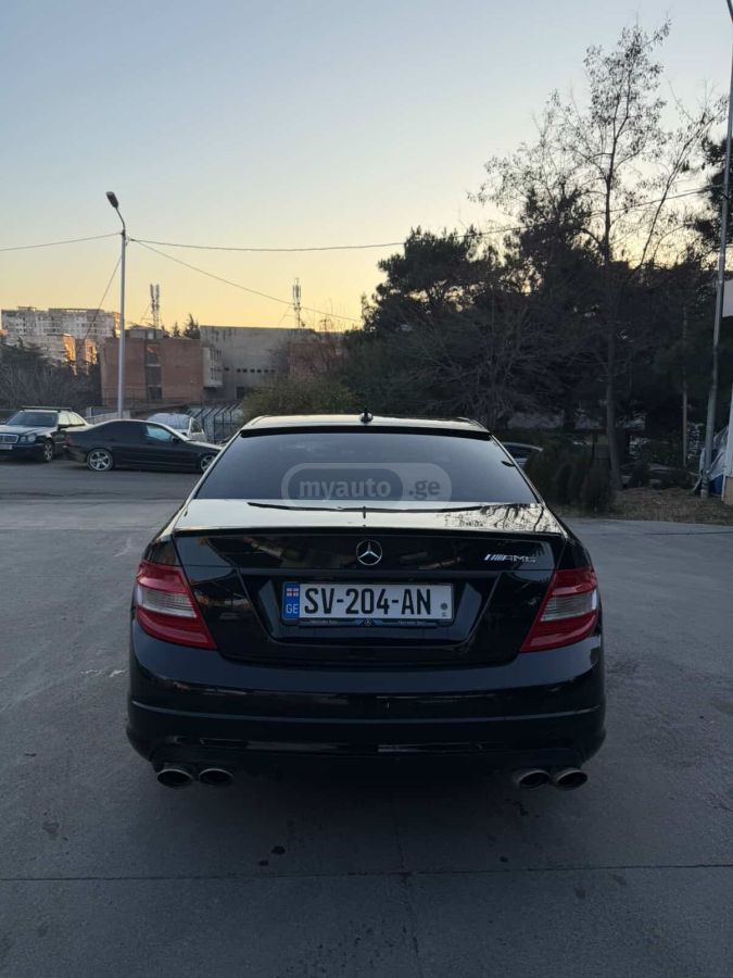 Mercedes-Benz C 300 2007 — photo 2
