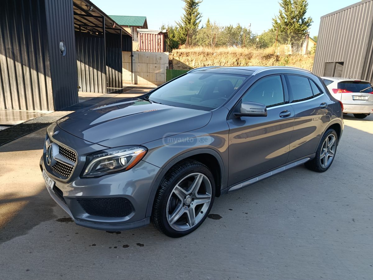 Mercedes-Benz CLA 250