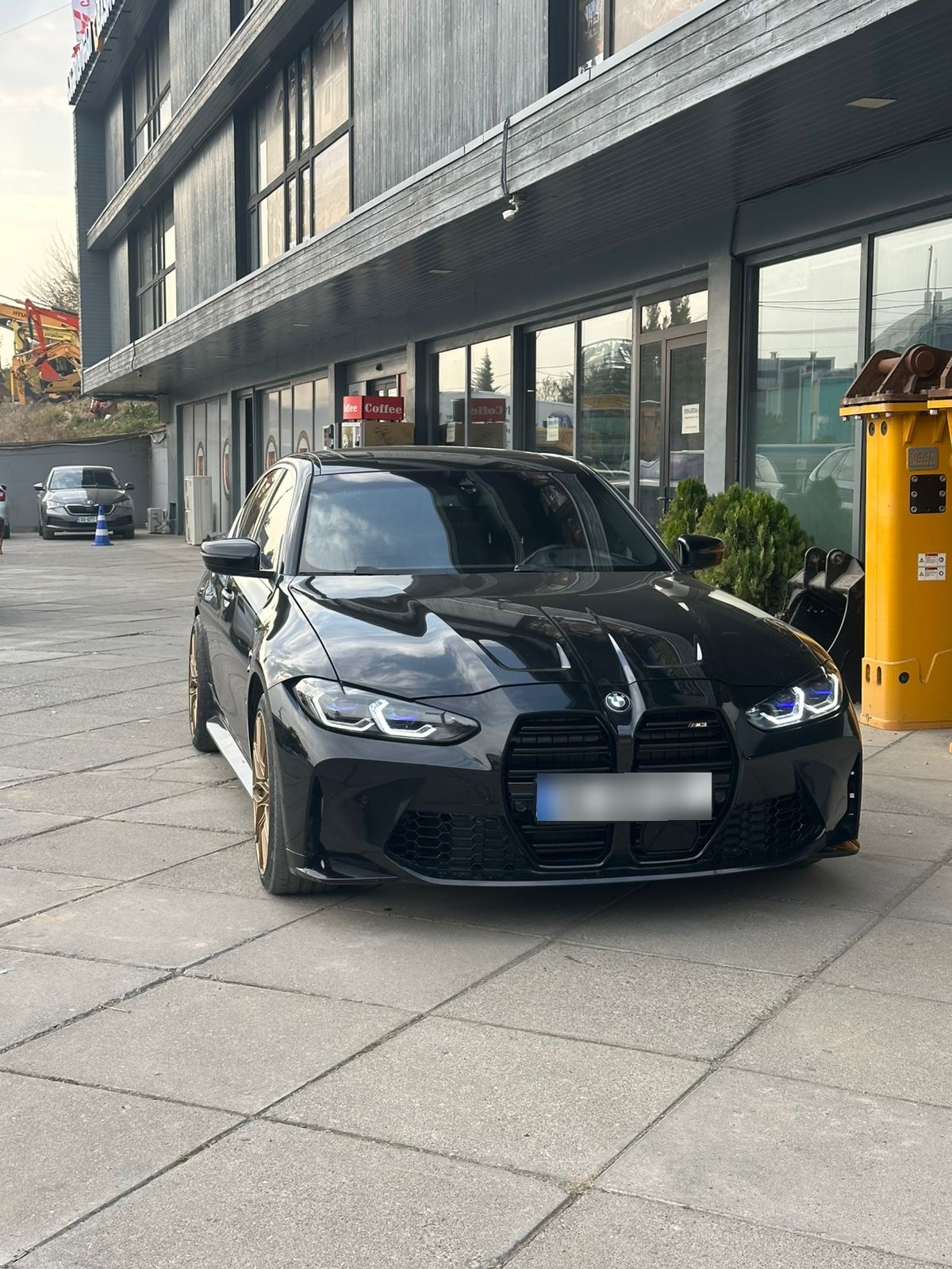 BMW 330 2020 — photo 2