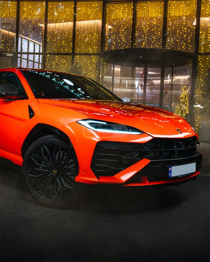 Lamborghini Urus 2025 — photo 2