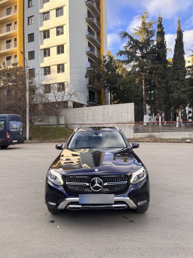 Mercedes-Benz GLC 300 2016 — photo 2