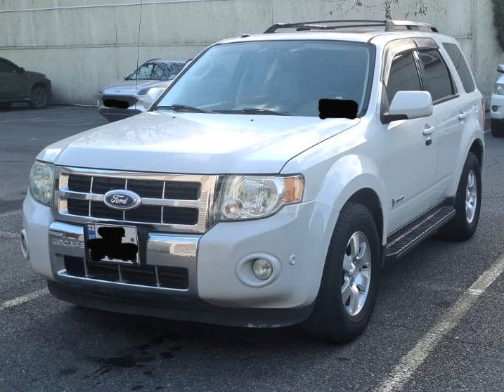 Ford Escape 2010 — photo 2