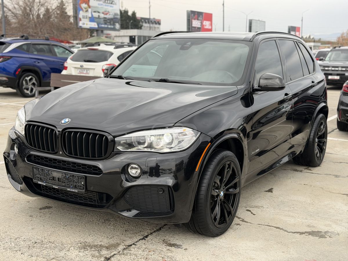 BMW X5 2017 — photo 2
