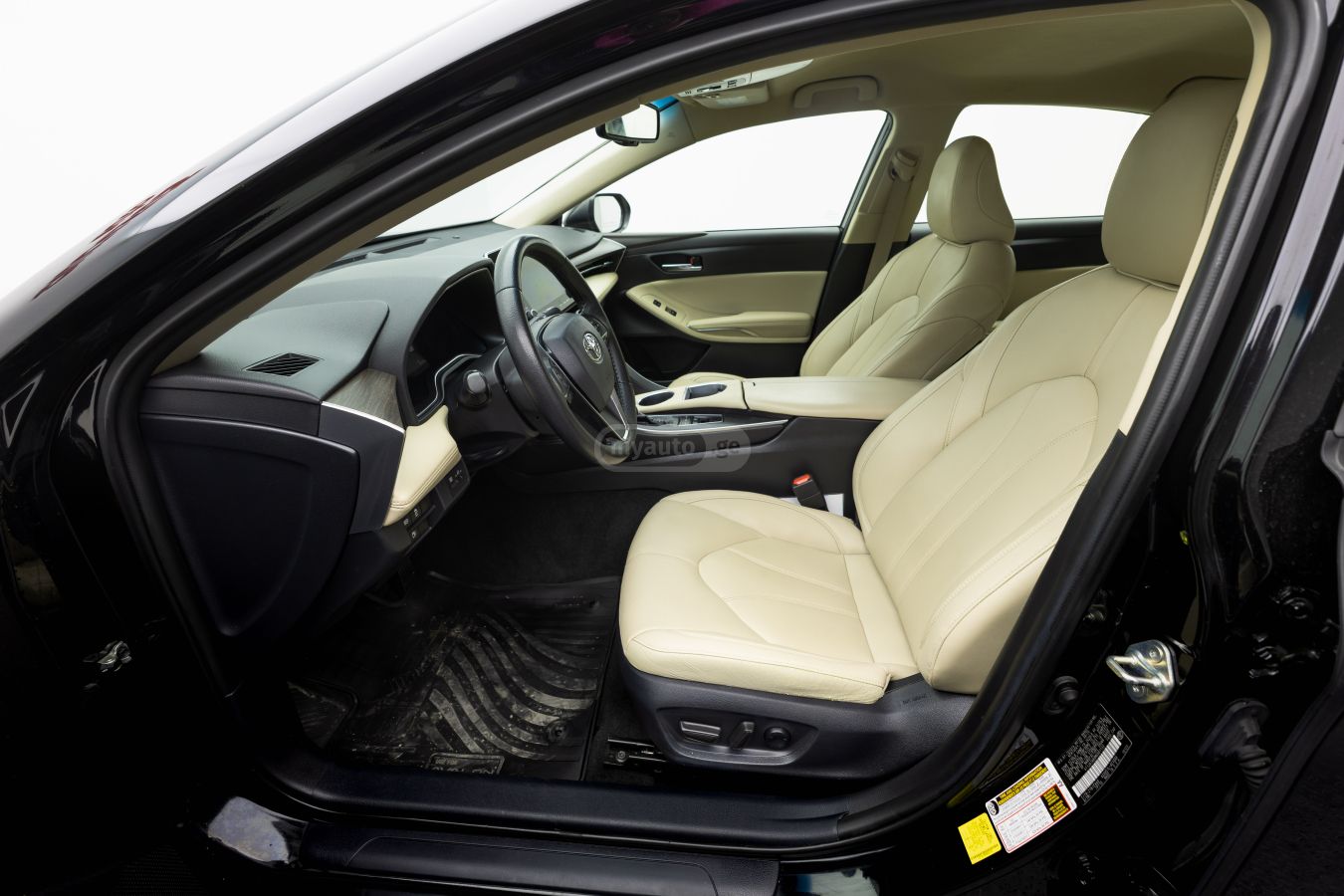Toyota Avalon 2021 — photo 2