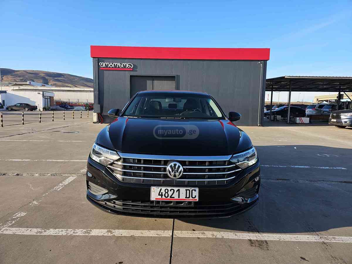 Volkswagen Jetta 2021 — photo 2