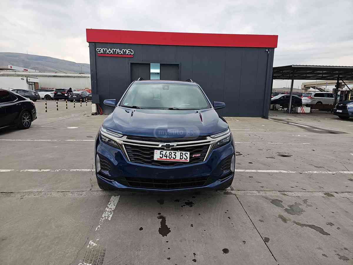 Chevrolet Equinox 2023 — photo 2
