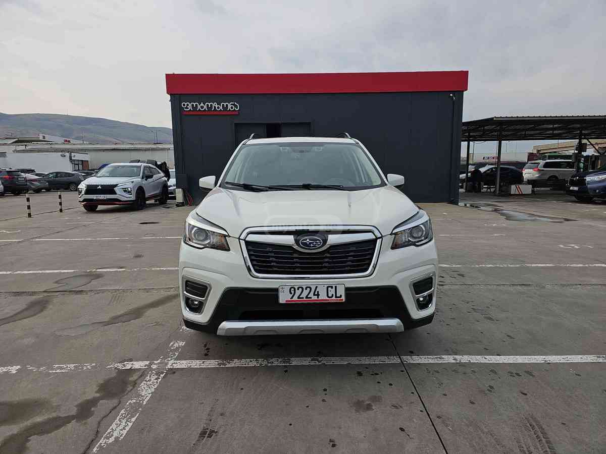 Subaru Forester 2021 — photo 2