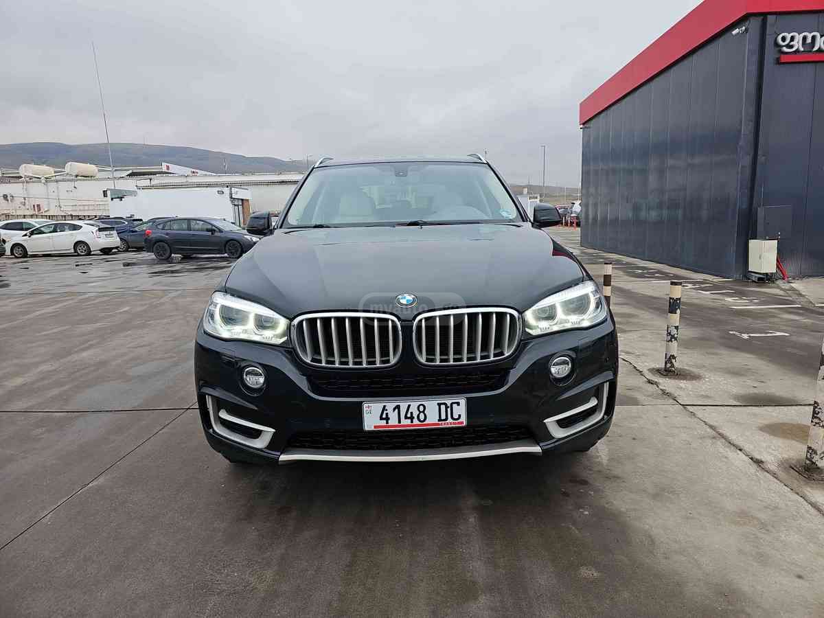 BMW X5 2014 — photo 2