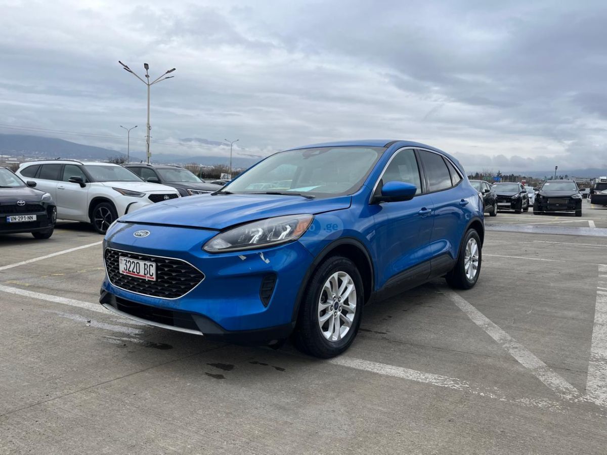 Ford Escape 2020 — photo 2