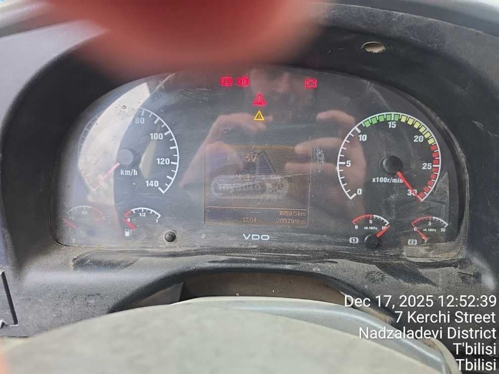 UAZ ZZ3257V384GB1 2011 — photo 2