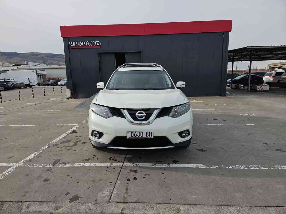 Nissan Rogue 2016 — photo 2