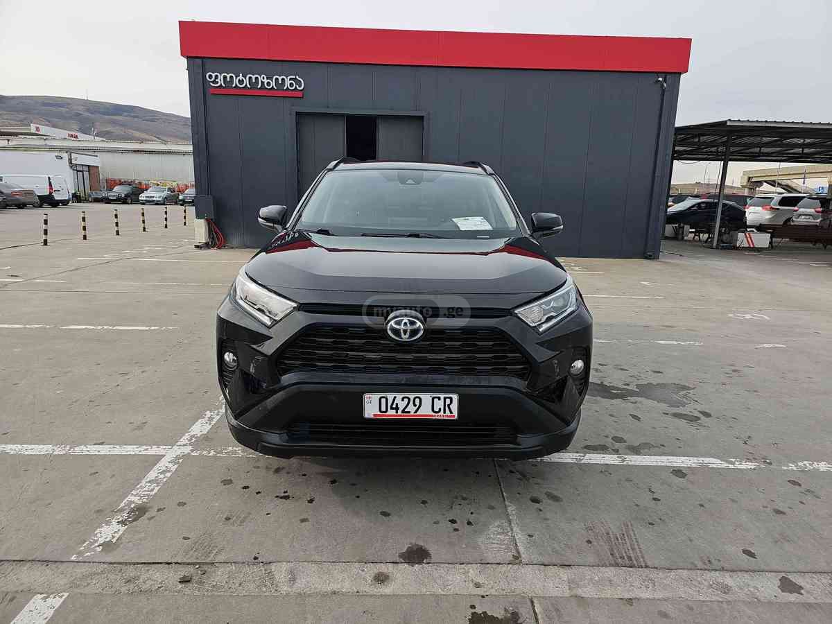 Toyota RAV4 2021 — photo 2