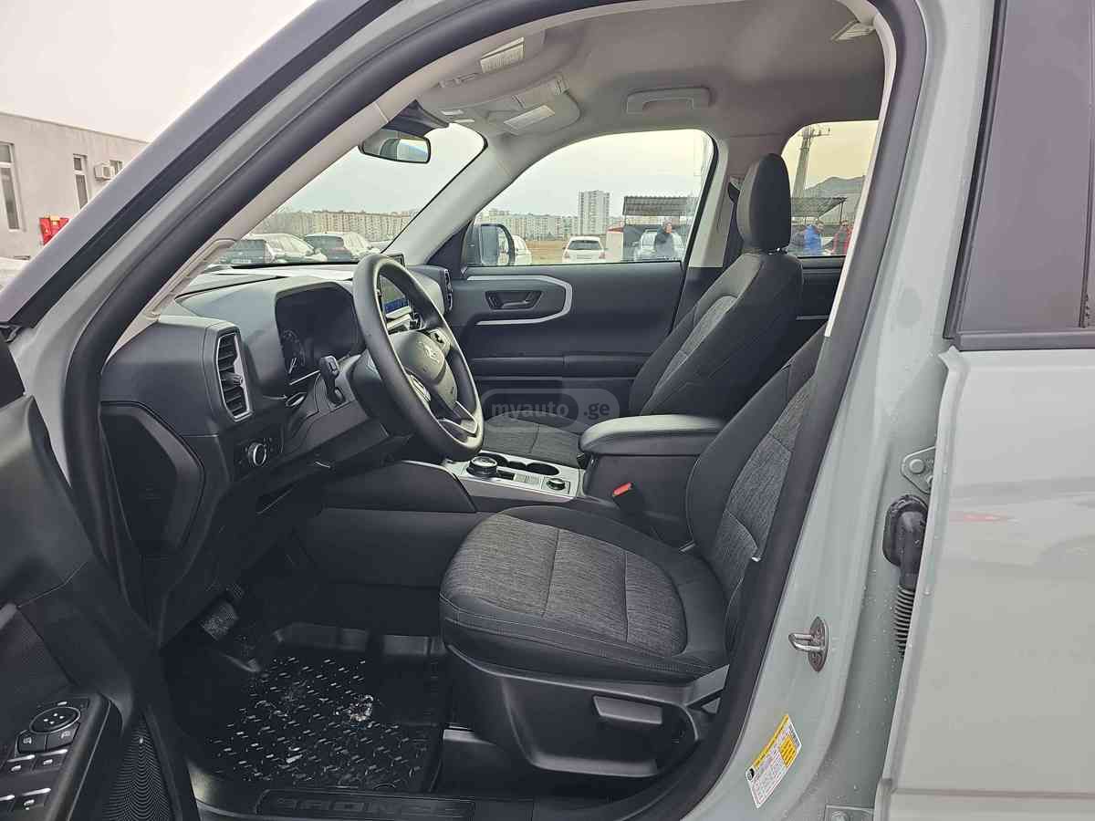 Ford Bronco 2023 — photo 2