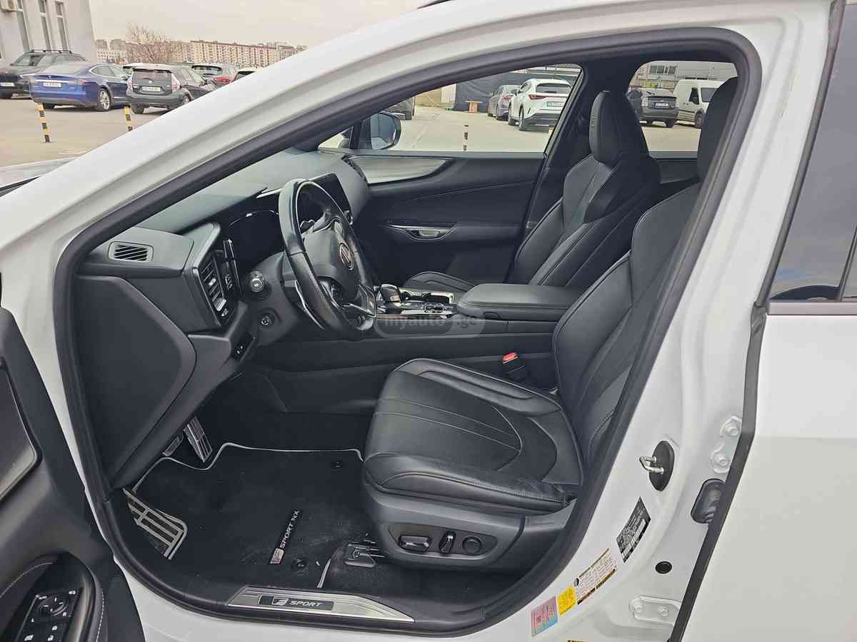 Lexus NX 350 2022 — photo 2
