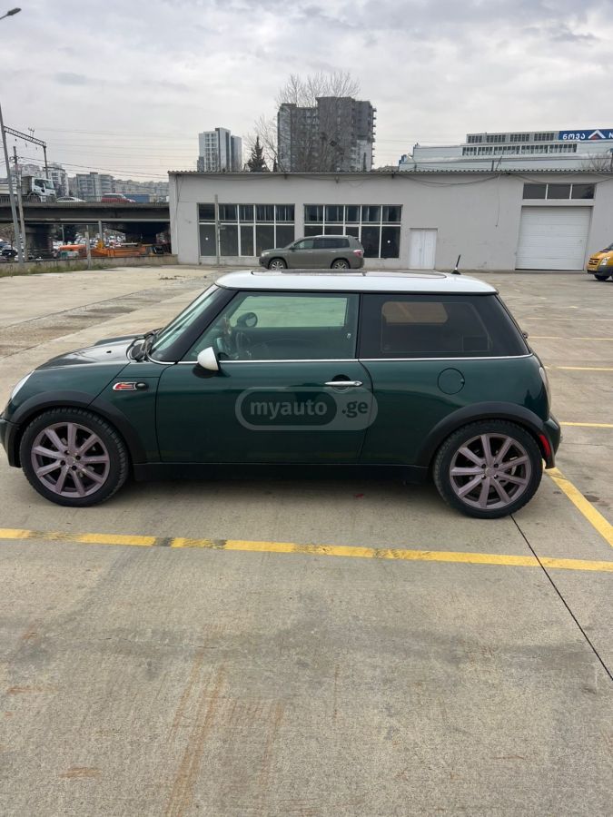 Mini Cooper 2003 — photo 2